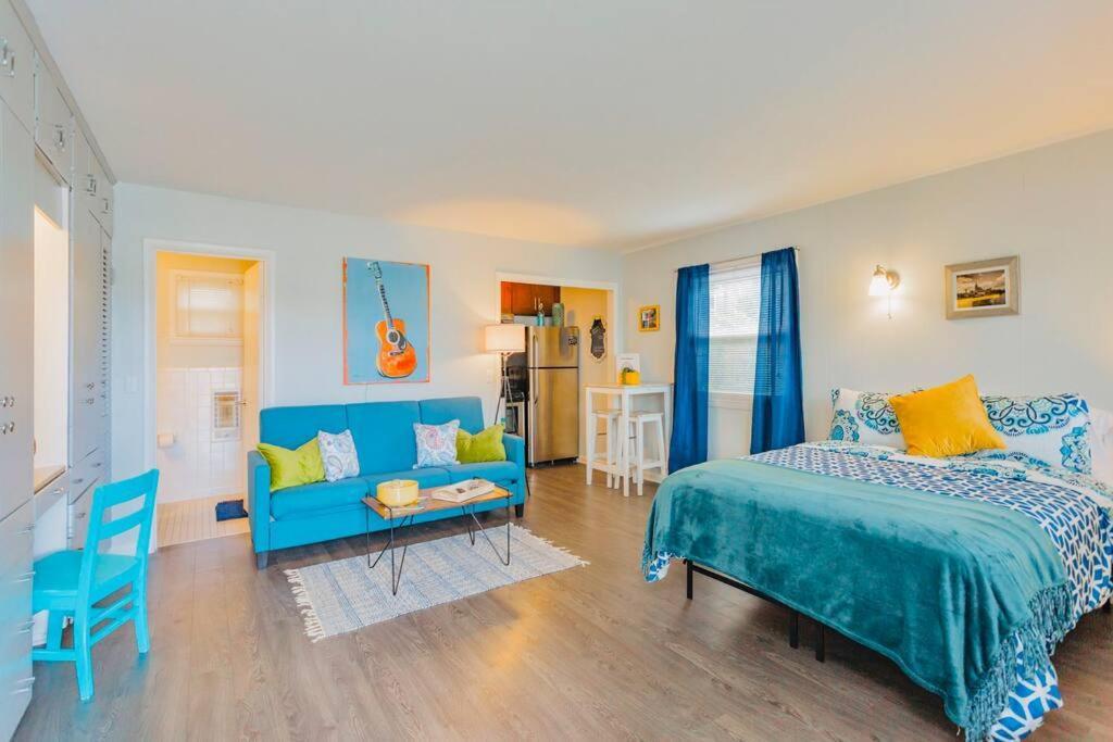 Hillview Studio - Seasonal Pool Holiday home Nashville