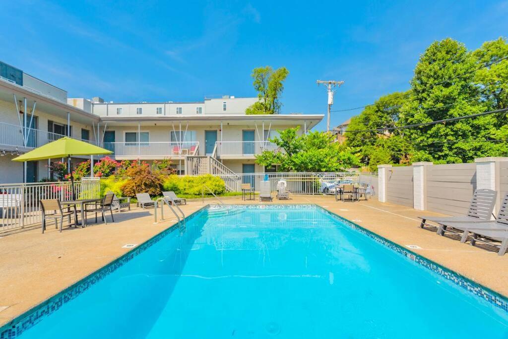 Holiday home Hillview Studio - Seasonal Pool *