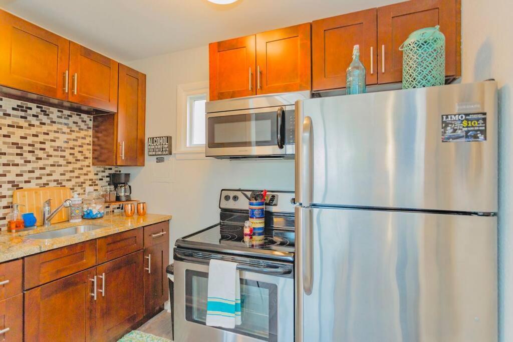 Hillview Studio - Seasonal Pool Holiday home Nashville